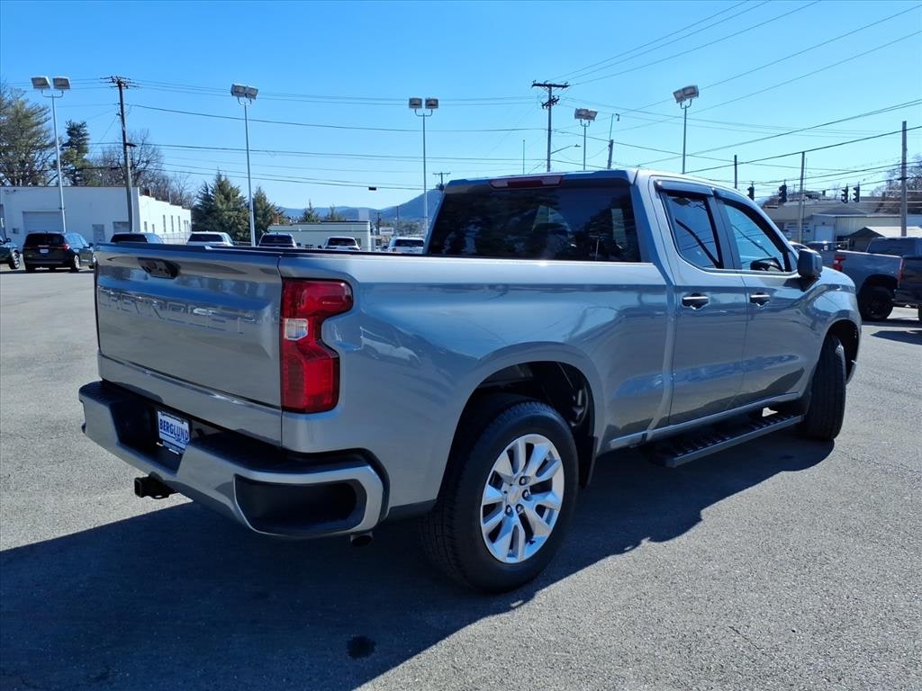 Used 2026 Chevrolet Silverado 1500 Custom Truck