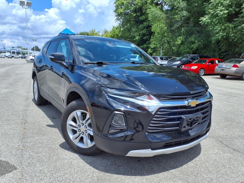 2021 Chevrolet Blazer 2LT photo 2