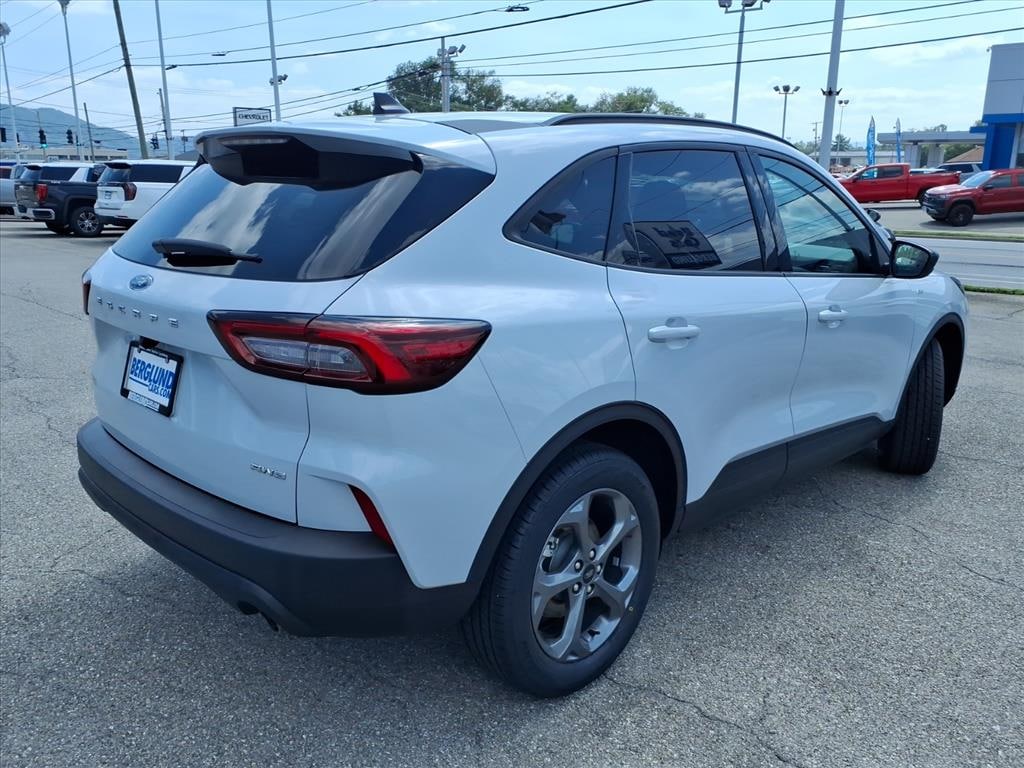 Used 2025 Ford Escape ST-Line SUV