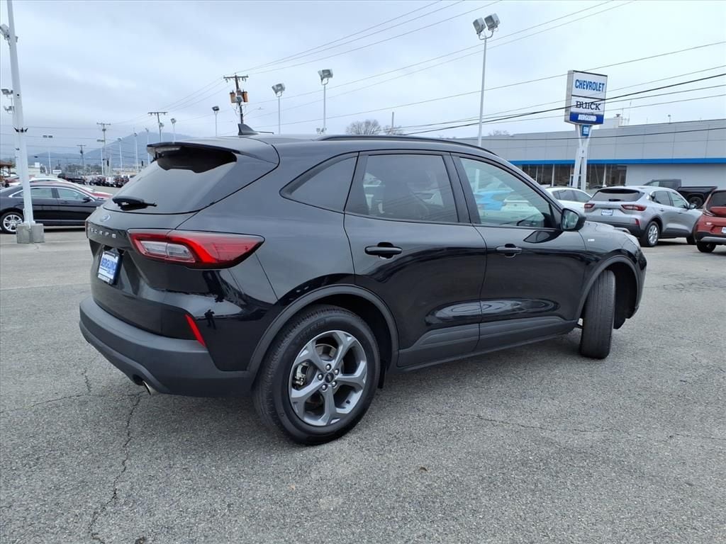 Used 2025 Ford Escape ST-Line