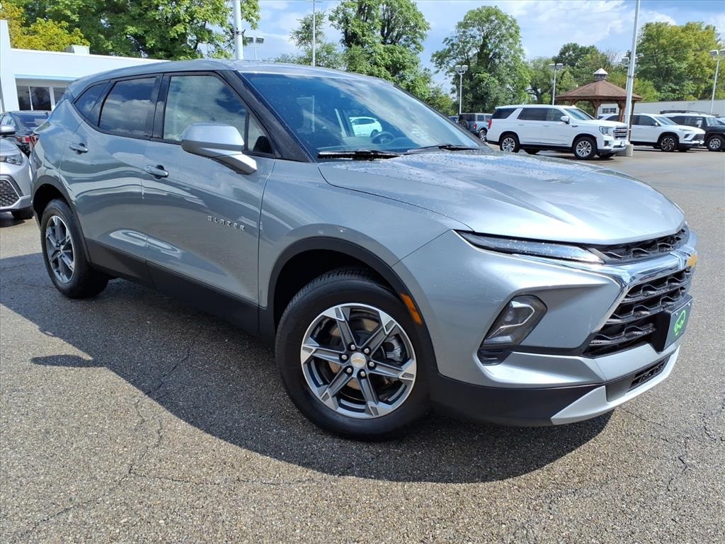 Used 2025 Chevrolet Blazer 2LT SUV