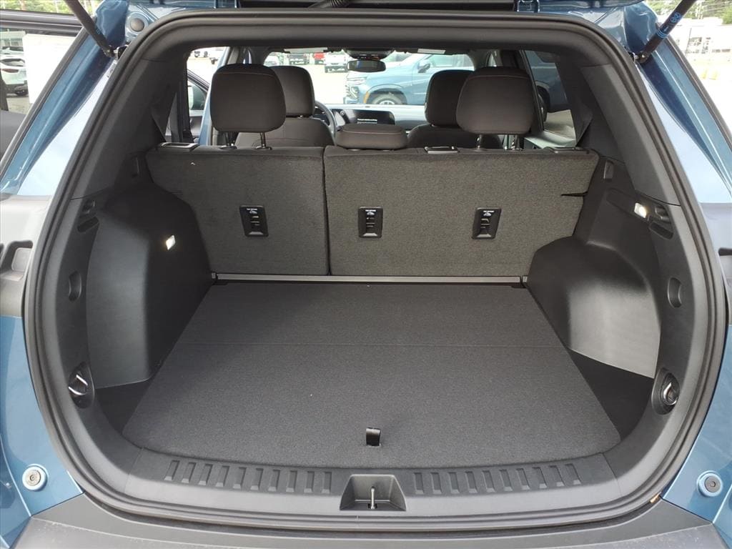 2026 Chevrolet Equinox LT - Photo 11