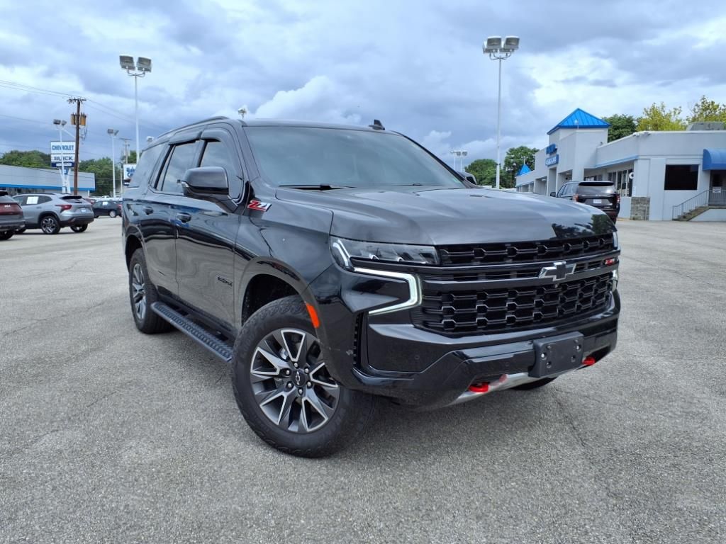 2023 Chevrolet Tahoe Z71 photo 2