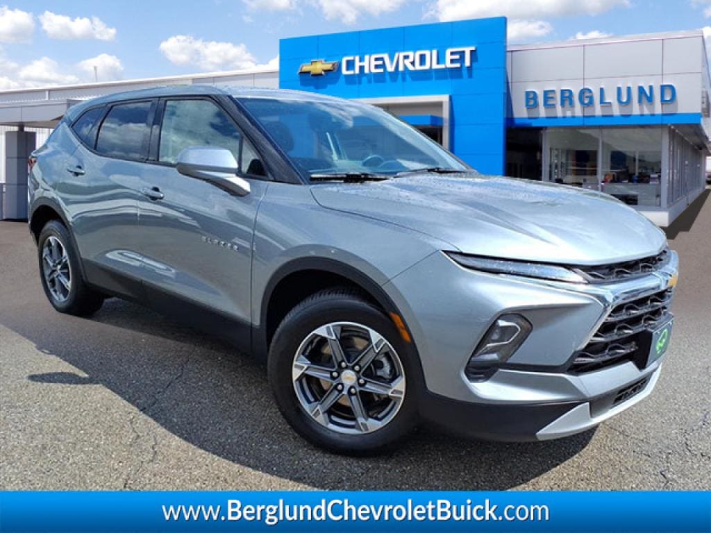 Used 2025 Chevrolet Blazer 2LT SUV