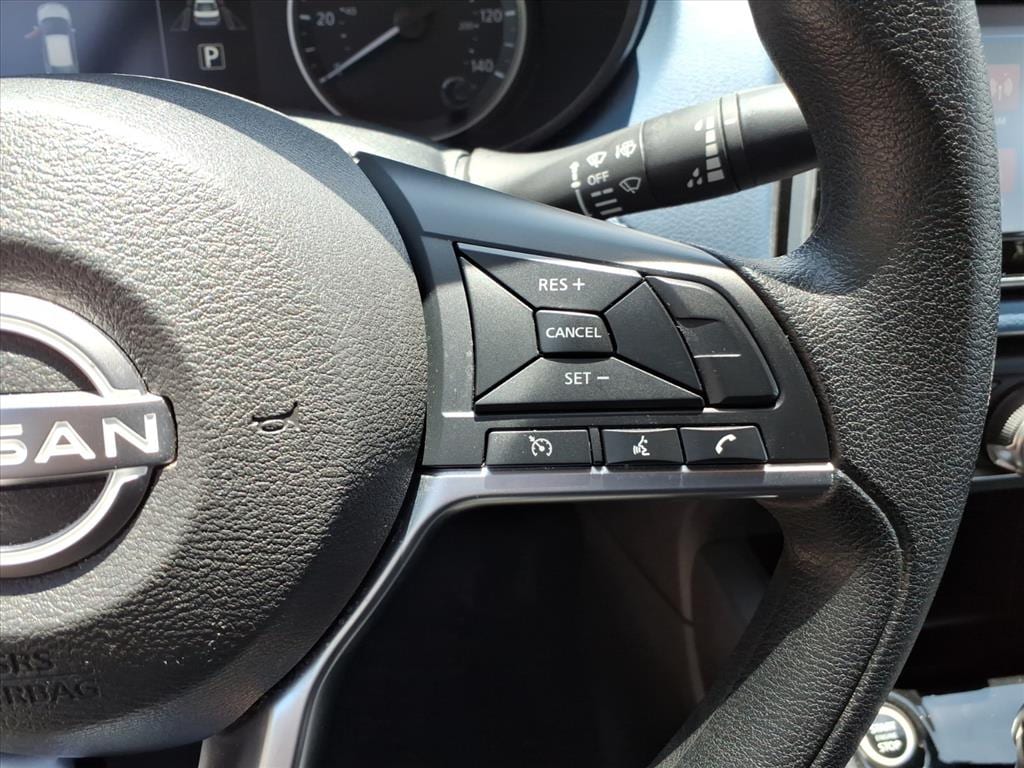 2025 Nissan Versa Sedan SV - Photo 25