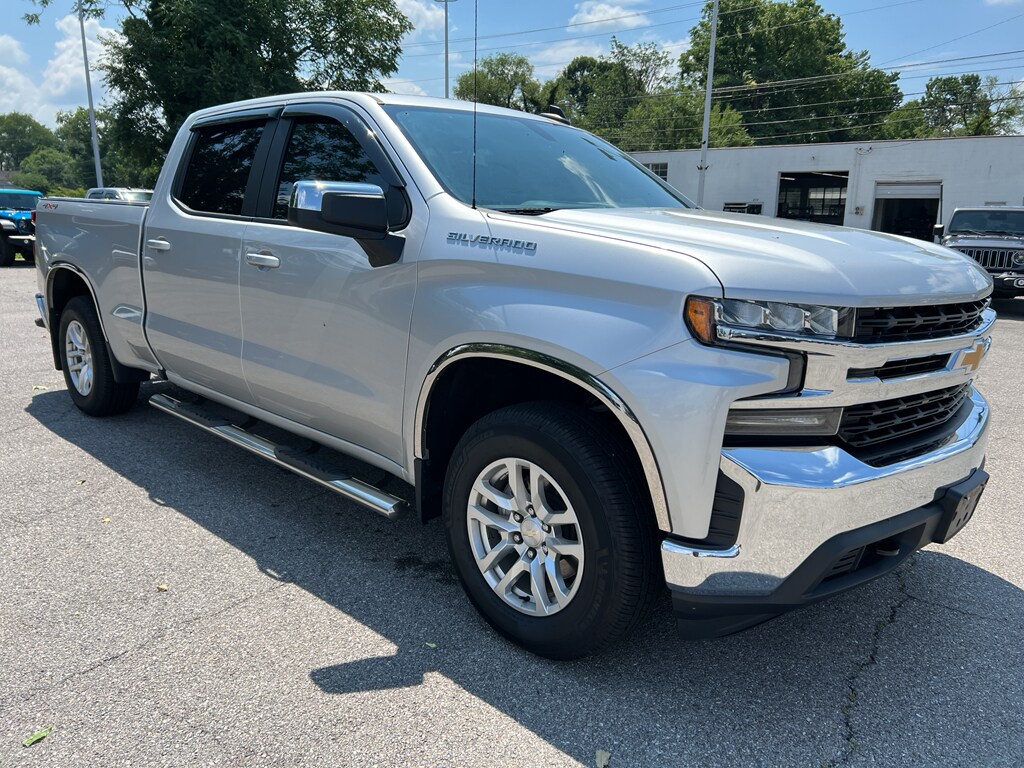 Used 2020 Chevrolet Silverado 1500 LT Truck