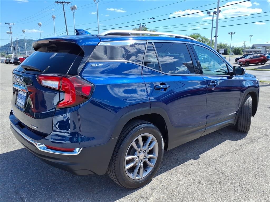 Used 2022 GMC Terrain SLT SUV