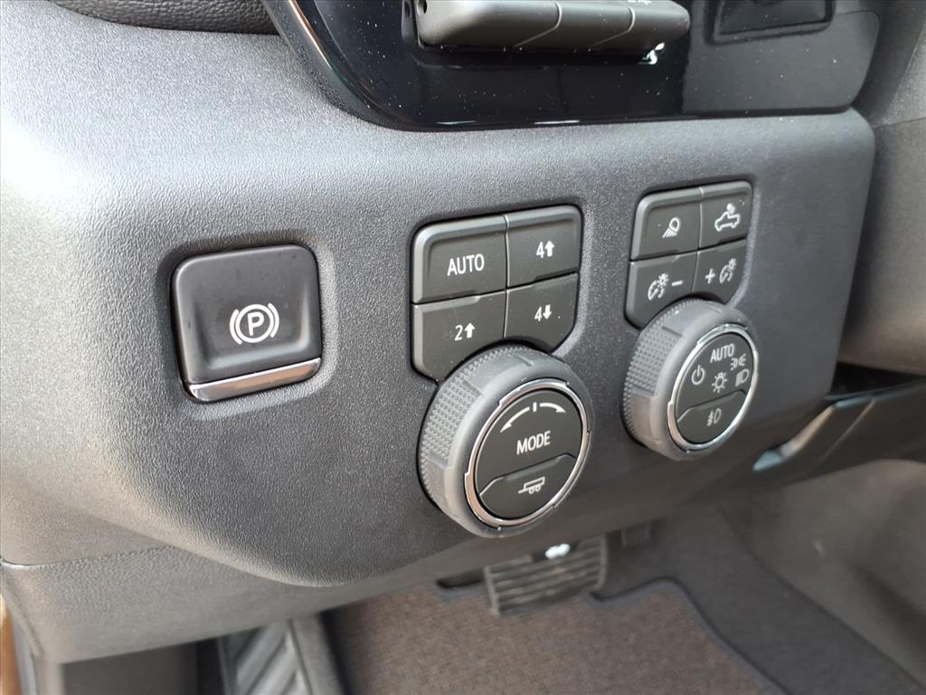 2026 Chevrolet Silverado 2500 HD High Country - Photo 16