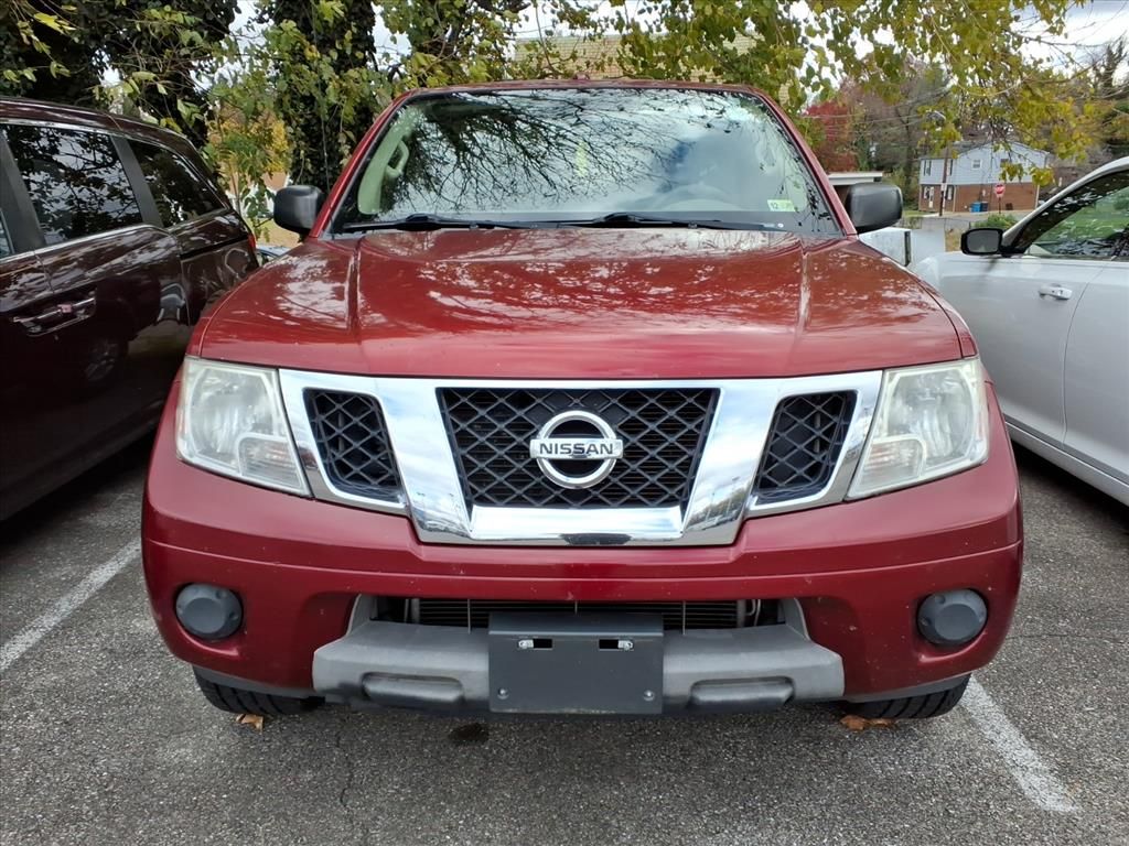 2017 Nissan Frontier SV photo 2