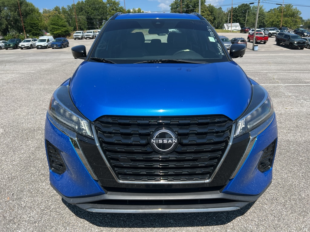 Used 2023 Nissan Kicks SR Xtronic CVT SUV