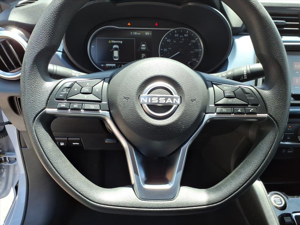 2025 Nissan Versa Sedan SV - Photo 23