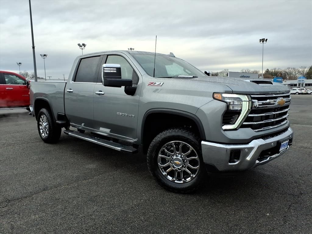 2026 Chevrolet Silverado 2500HD LTZ's photo