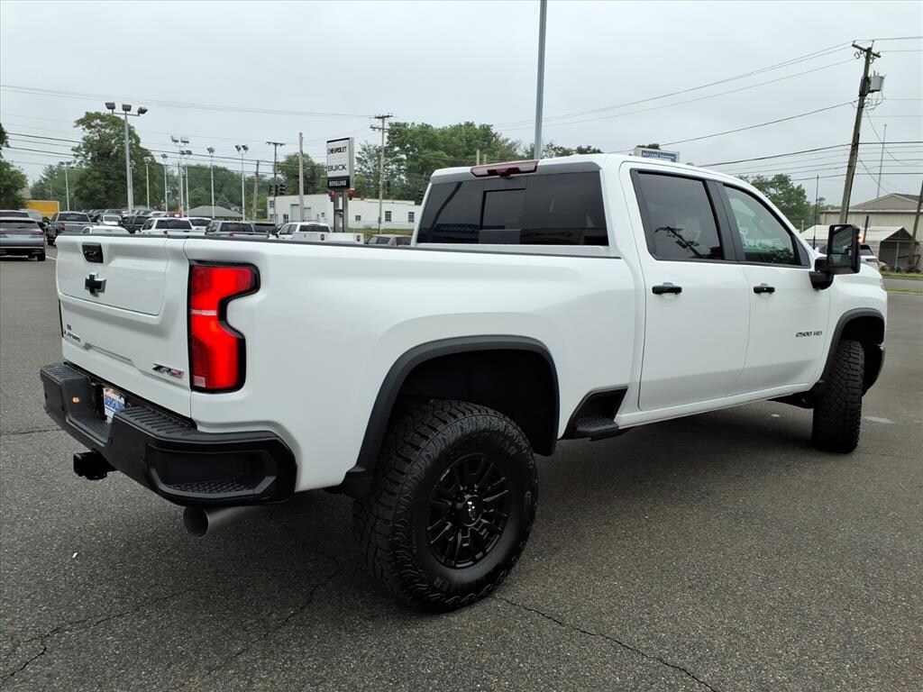 New 2026 Chevrolet Silverado 2500 HD ZR2 Truck