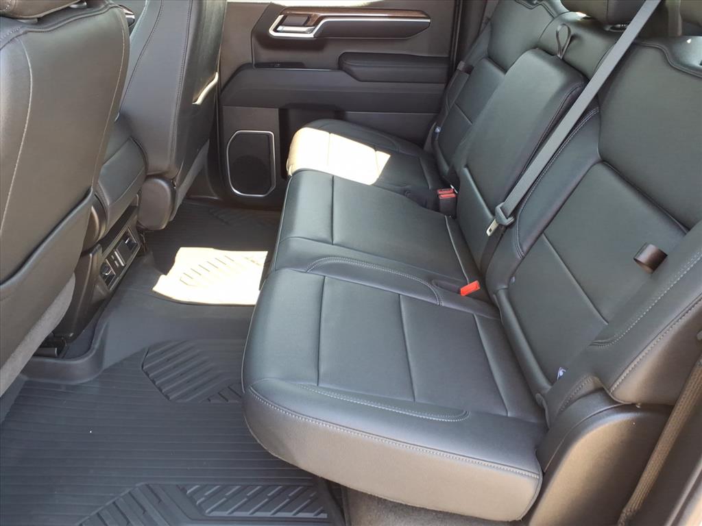 2026 Chevrolet Silverado 1500 LT - Photo 7