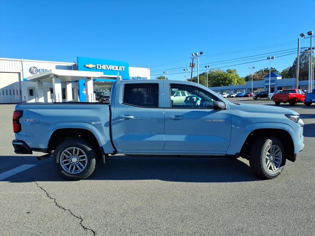New 2025 Chevrolet Colorado WT/LT Truck
