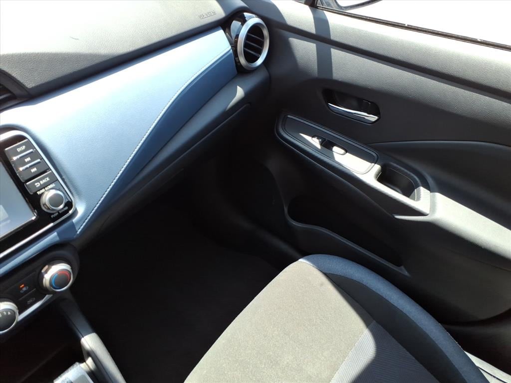 2025 Nissan Versa Sedan SV - Photo 34