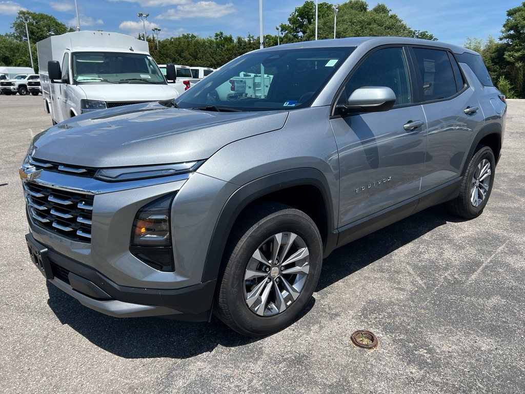 2025 Chevrolet Equinox LT 1.5T's photo