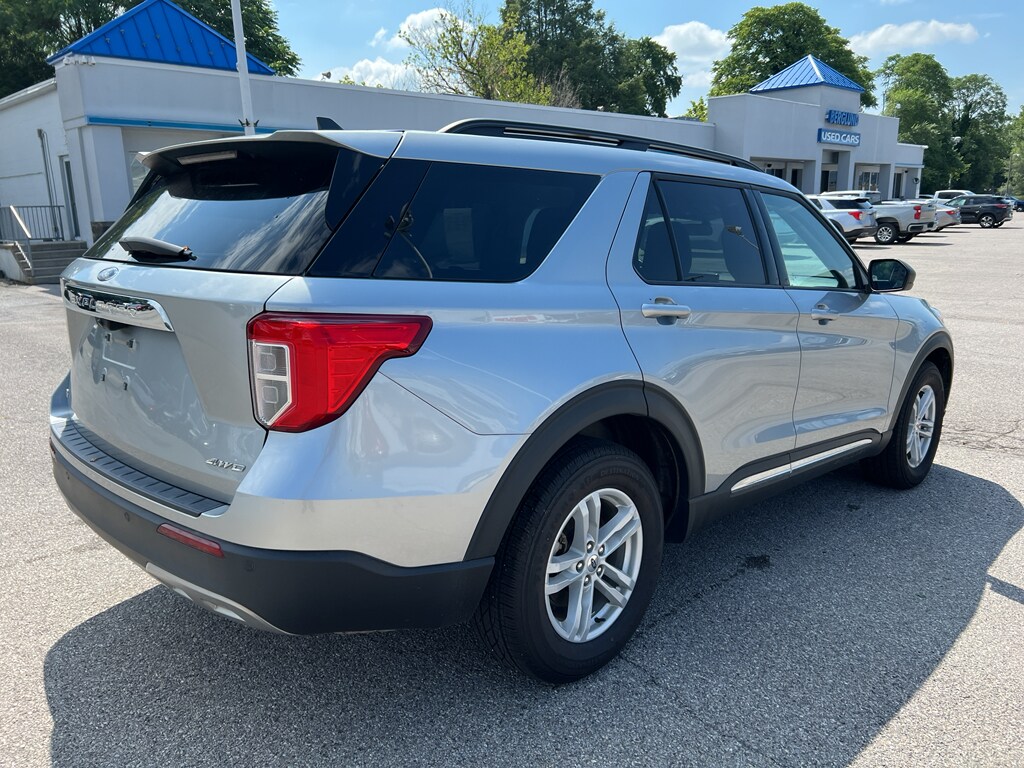 Used 2024 Ford Explorer XLT