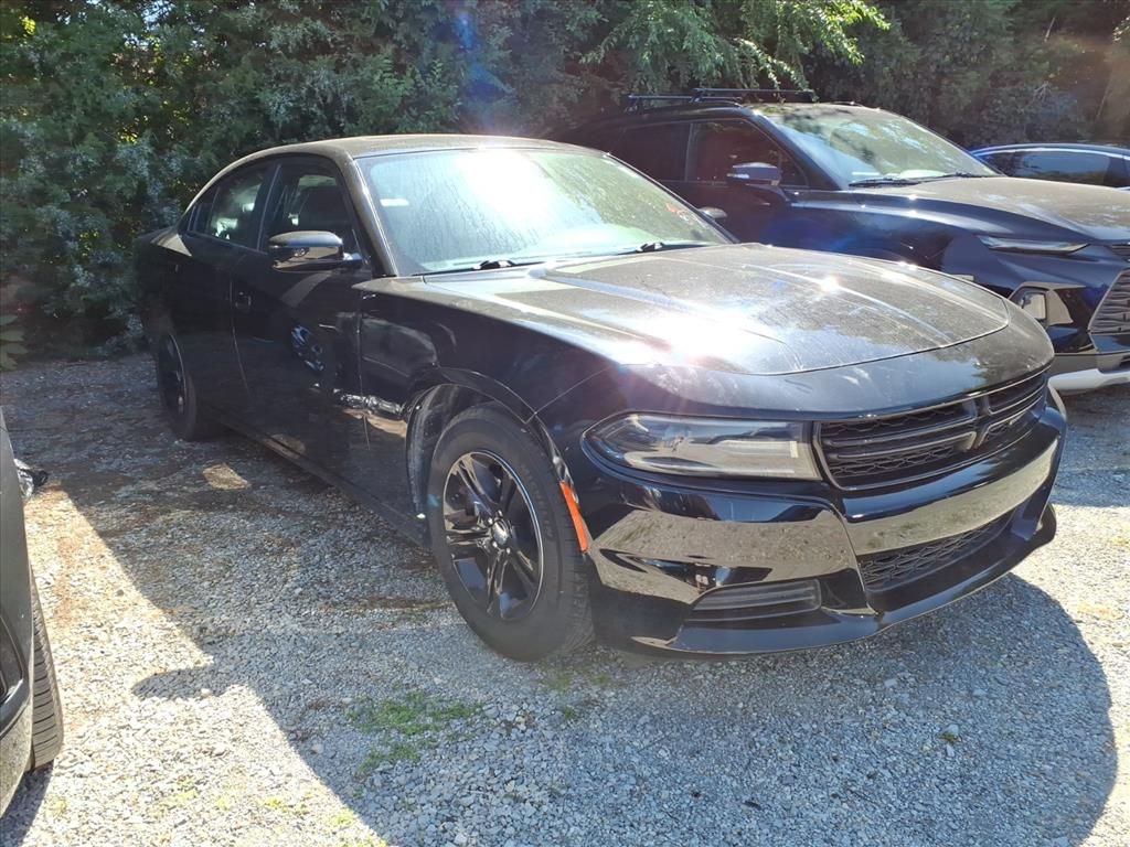 2020 Dodge Charger SXT photo 2