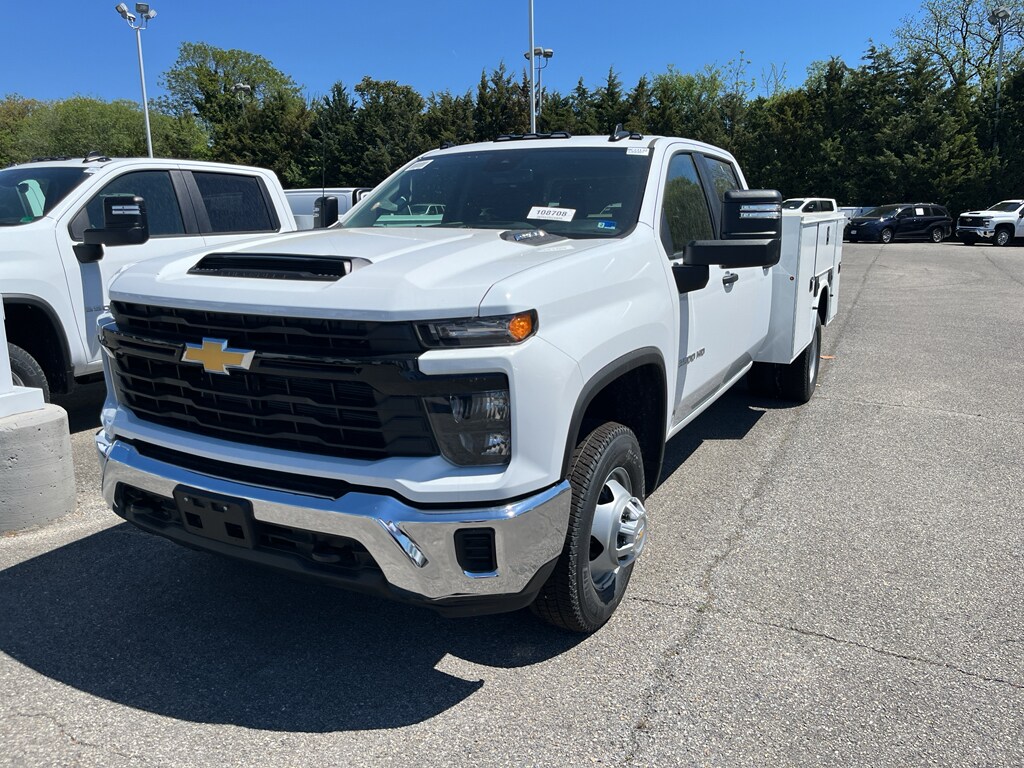 New 2026 Chevrolet Silverado 3500 HD Chassis Cab Work Truck Truck