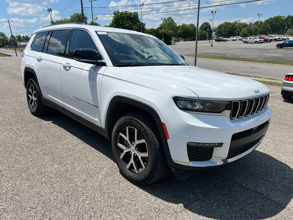Used 2023 Jeep Grand Cherokee L Limited 4x4 SUV
