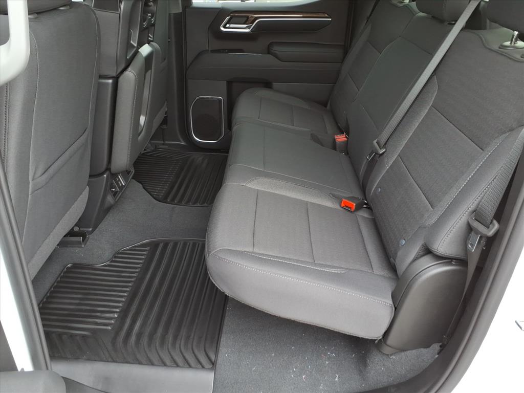 2026 Chevrolet Silverado 1500 LT - Photo 10