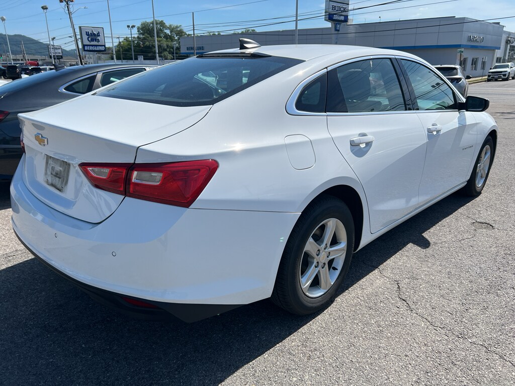 Used 2022 Chevrolet Malibu LS Car