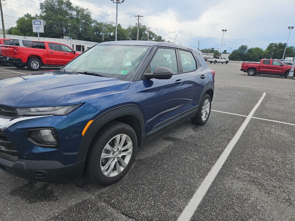 Used 2021 Chevrolet Trailblazer LS SUV