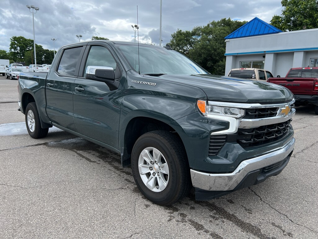 Used 2025 Chevrolet Silverado 1500 LT Truck