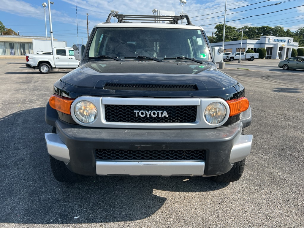 Used 2011 Toyota FJ Cruiser SR SUV