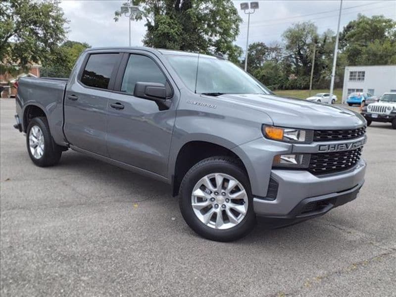 Used 2021 Chevrolet Silverado 1500 Custom with VIN 1GCPYBEK8MZ344951 for sale in Roanoke, VA