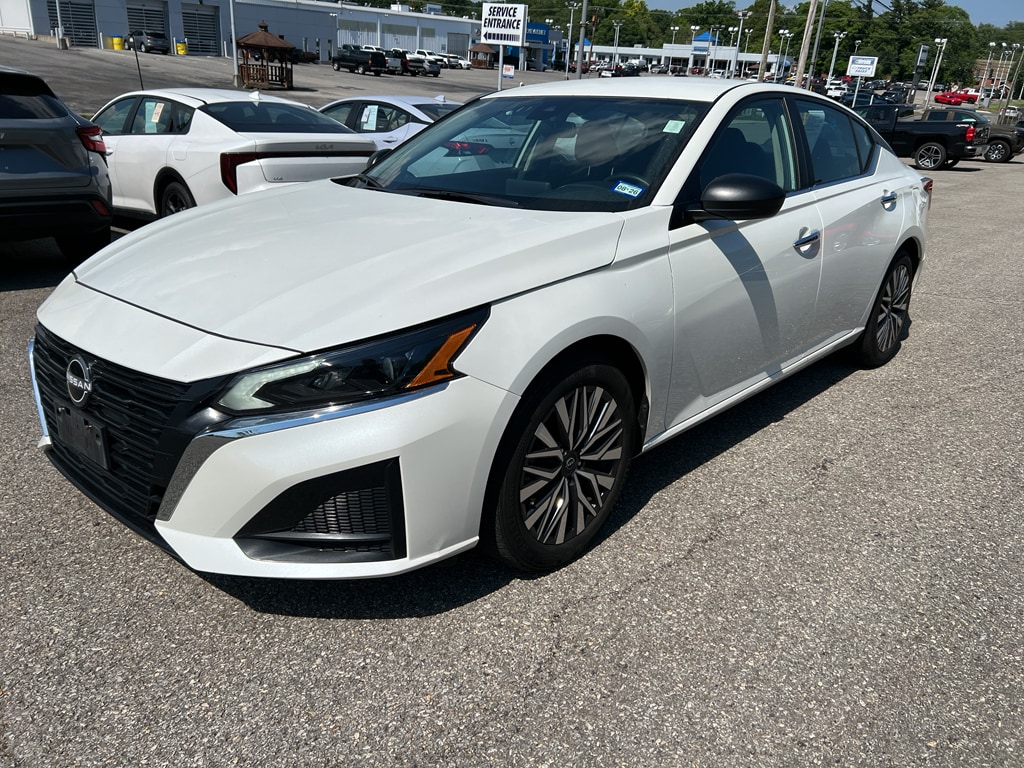 2025 Nissan Altima 2.5 SV's photo