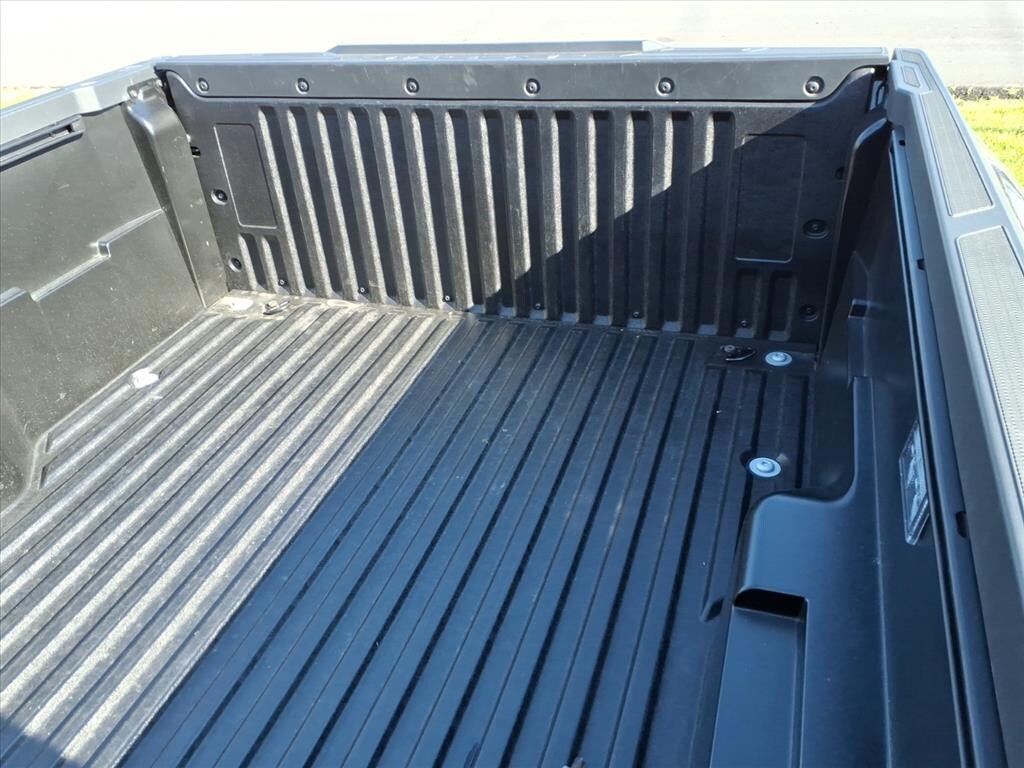 Used 2025 Toyota Tacoma SR5 Truck
