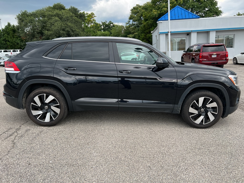 Used 2026 Volkswagen Atlas Cross Sport 2.0T SE w/Technology