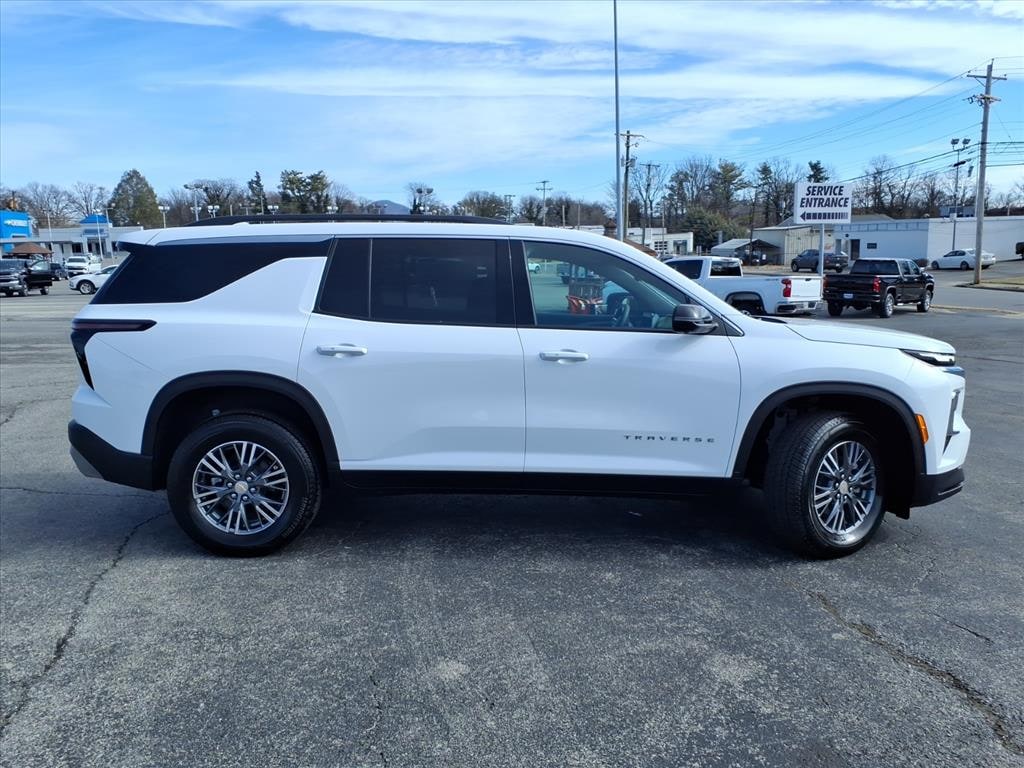 New 2026 Chevrolet Traverse LT SUV