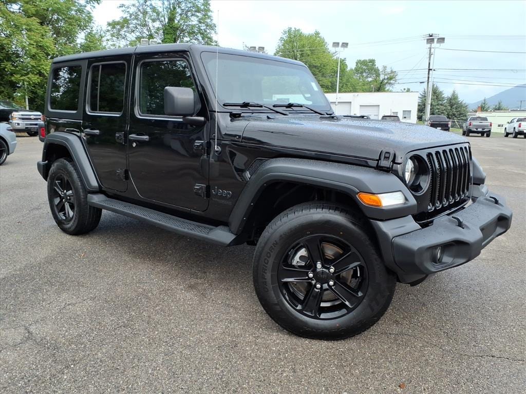 Used 2022 Jeep Wrangler Unlimited Sport Altitude 4x4 SUV