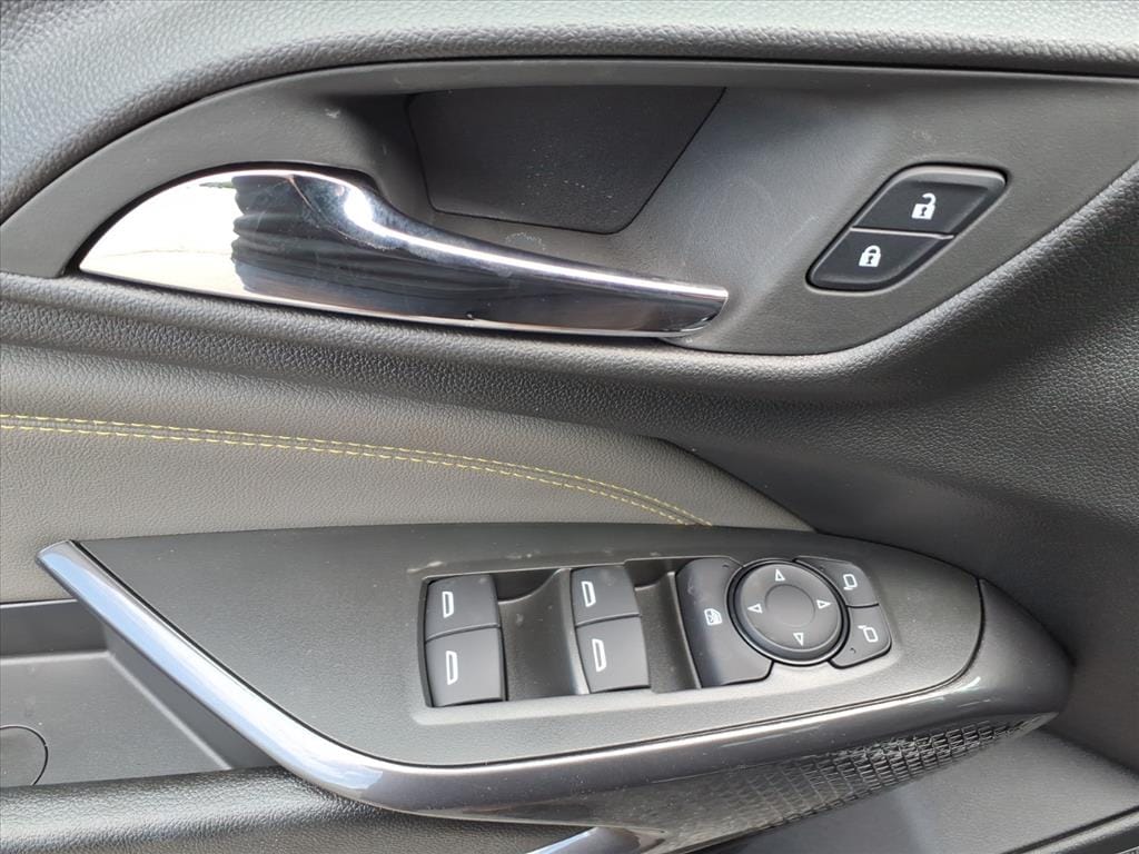 2026 Chevrolet Trax Activ - Photo 13