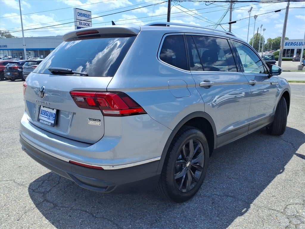 Used 2024 Volkswagen Tiguan SE