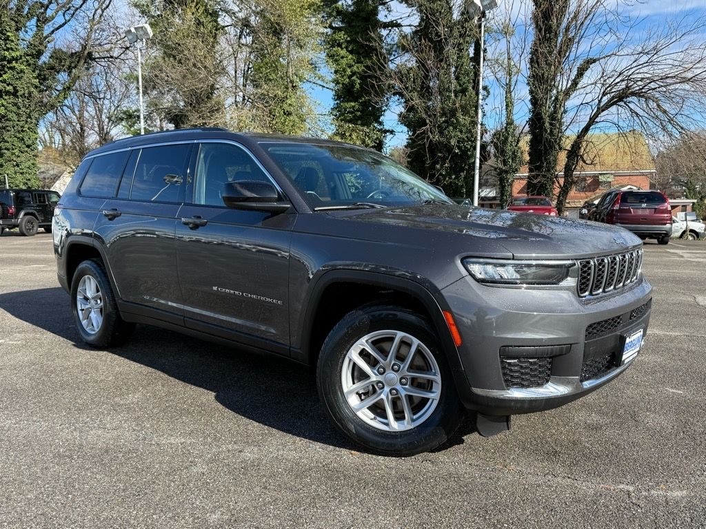 Used 2021 Jeep Grand Cherokee L Laredo