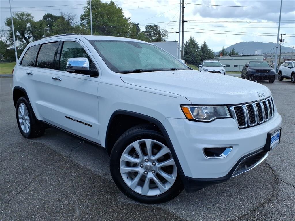 Used 2017 Jeep Grand Cherokee Limited SUV