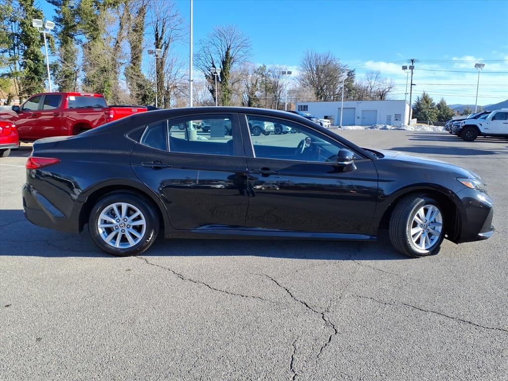 Used 2025 Toyota Camry LE