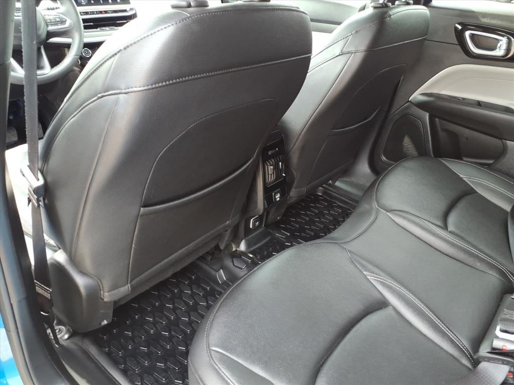 2025 Jeep Compass Limited - Photo 15