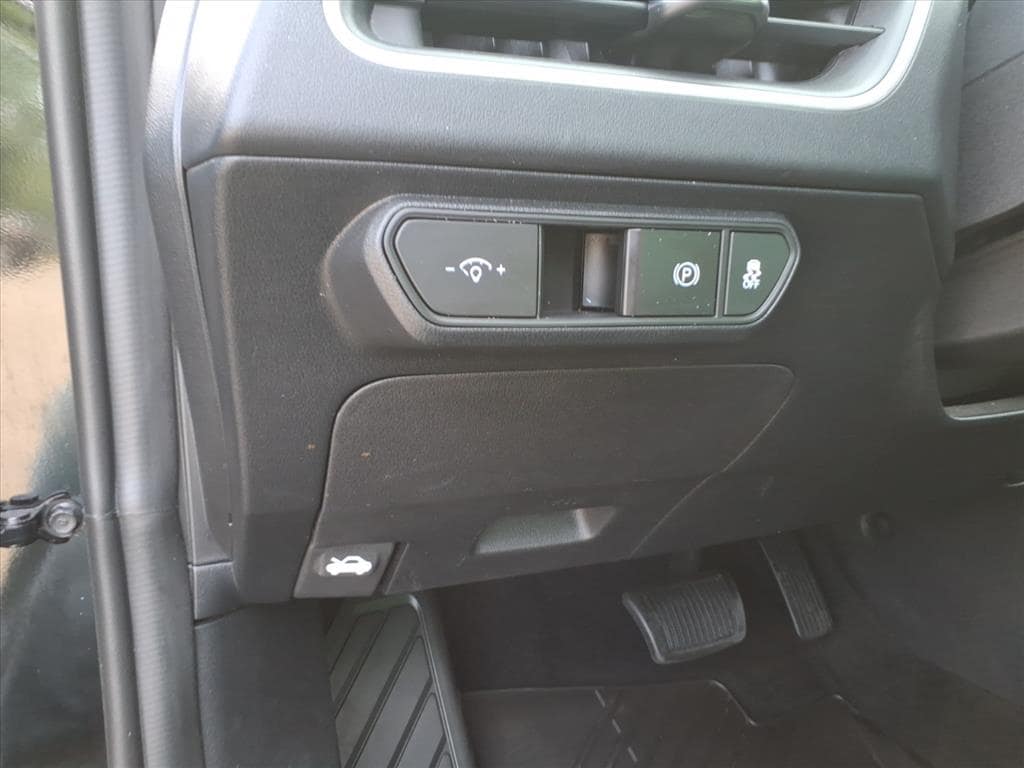 2025 Kia K4 LXS - Photo 22