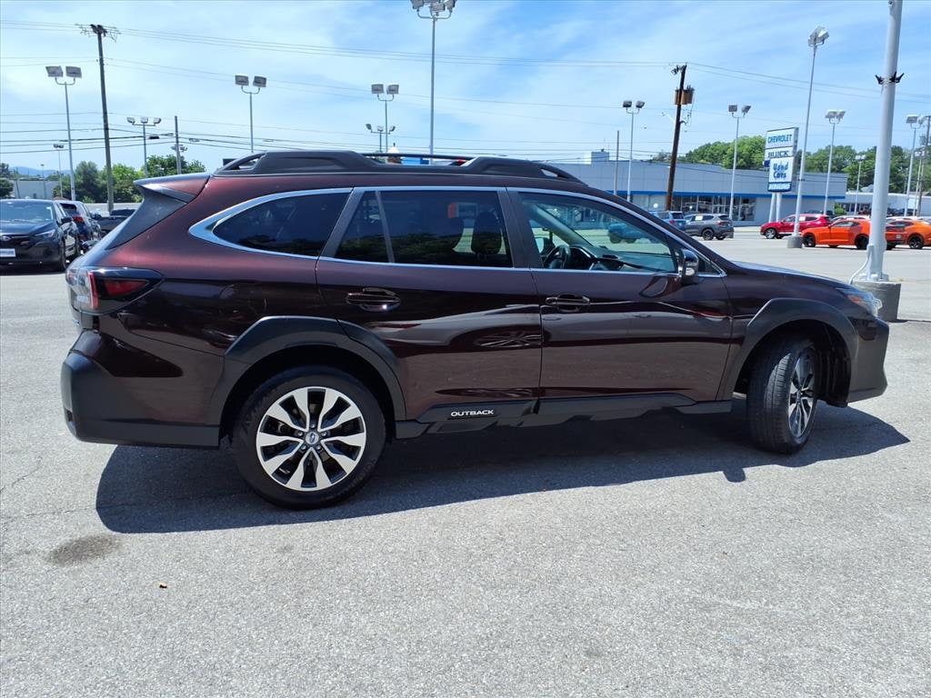 Used 2024 Subaru Outback Limited SUV