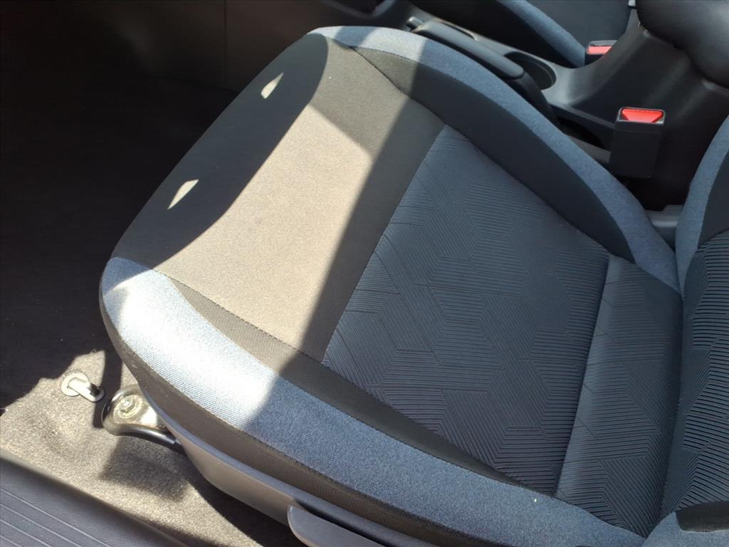 2025 Nissan Versa Sedan SV - Photo 20