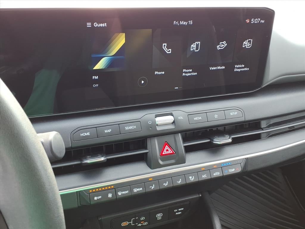 2025 Kia K4 LXS - Photo 27
