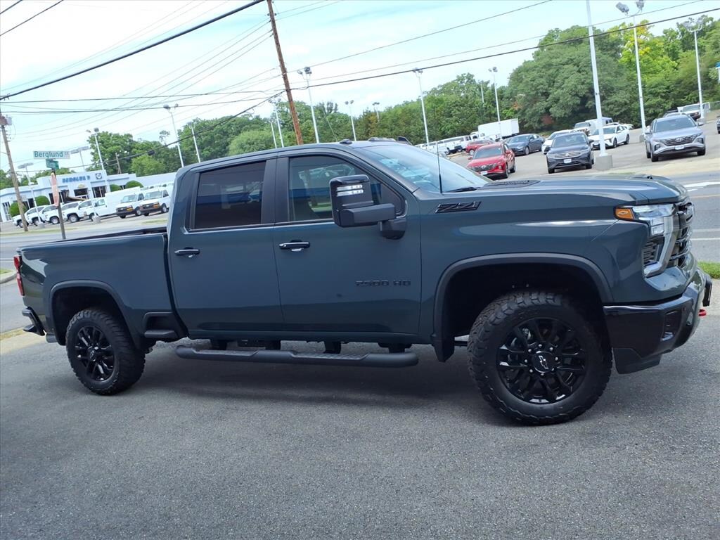 New 2026 Chevrolet Silverado 2500 HD LT Truck