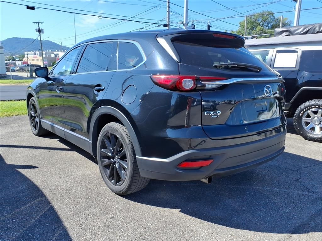 2023 Mazda CX-9 Touring photo 3