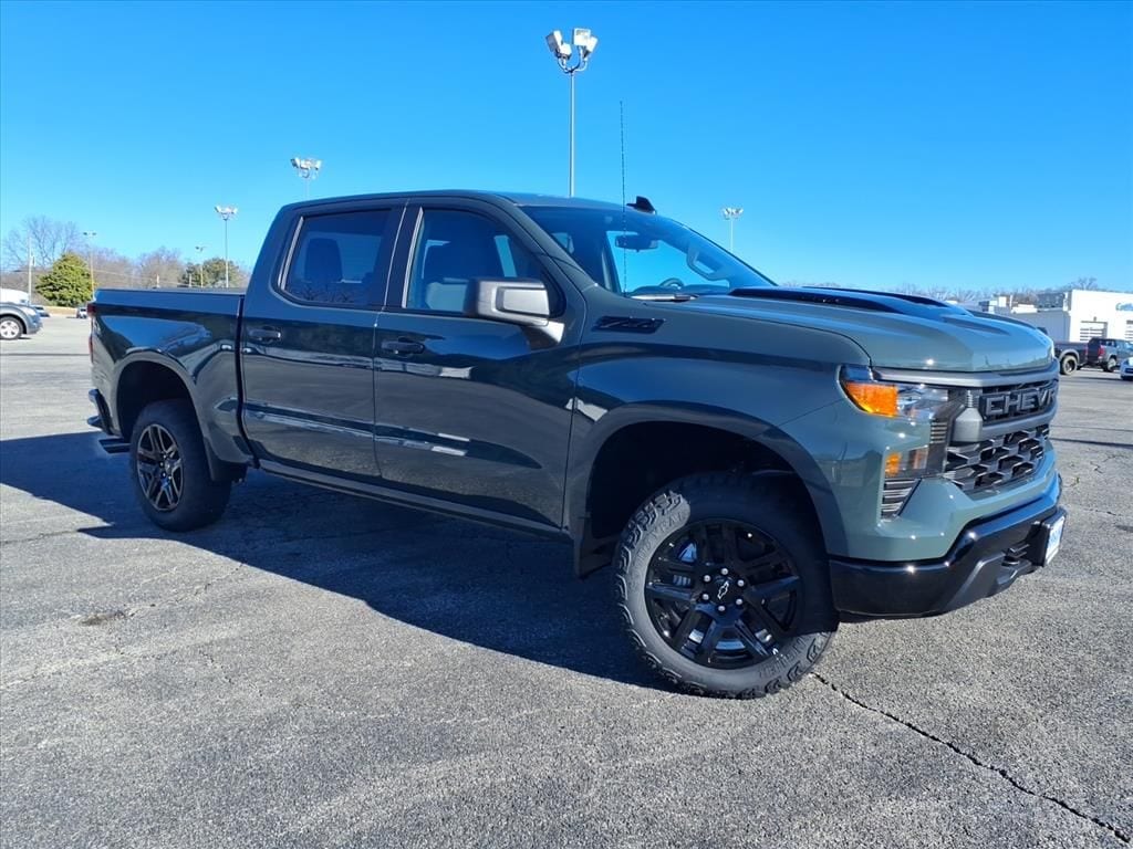 2026 Chevrolet Silverado LT's photo