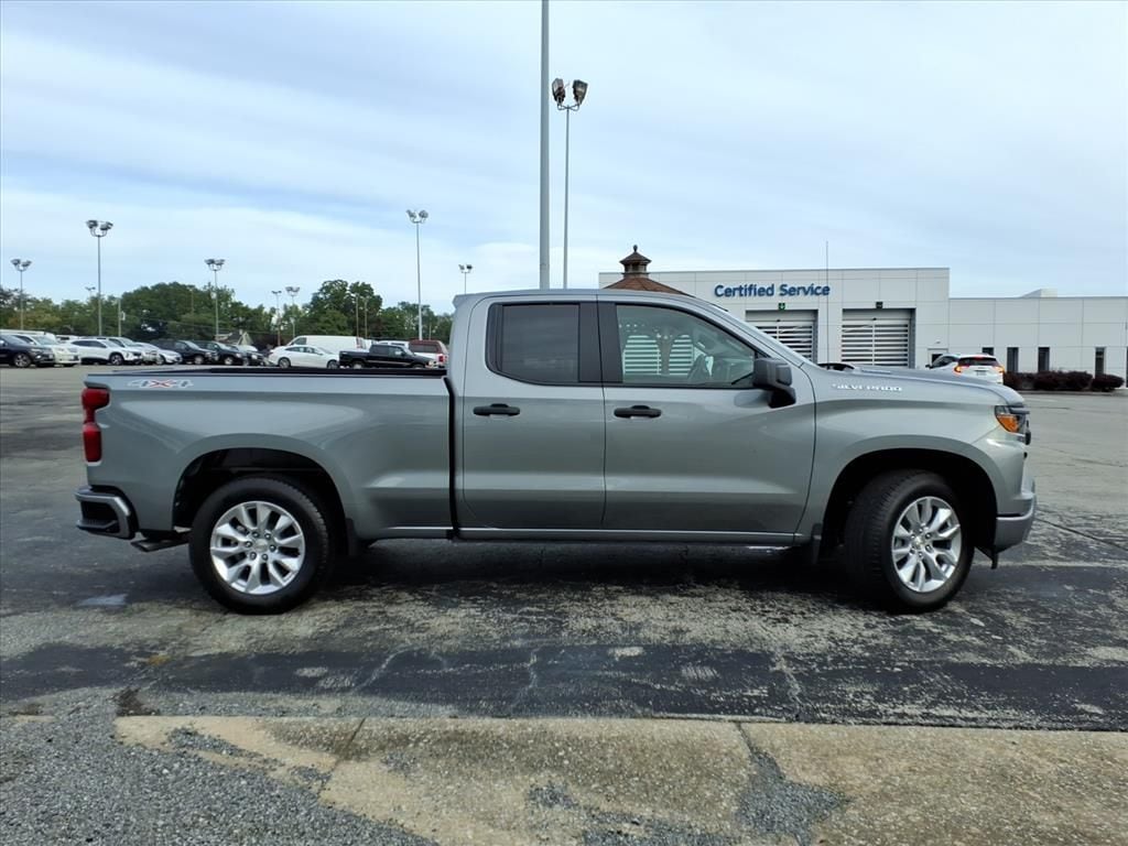 New 2026 Chevrolet Silverado 1500 Custom Truck
